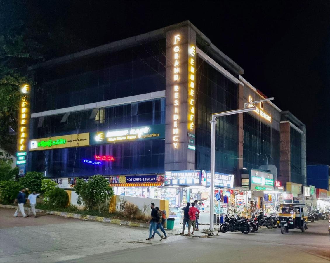 Hotel Js Grand Residency Palakkad Zewnętrze zdjęcie